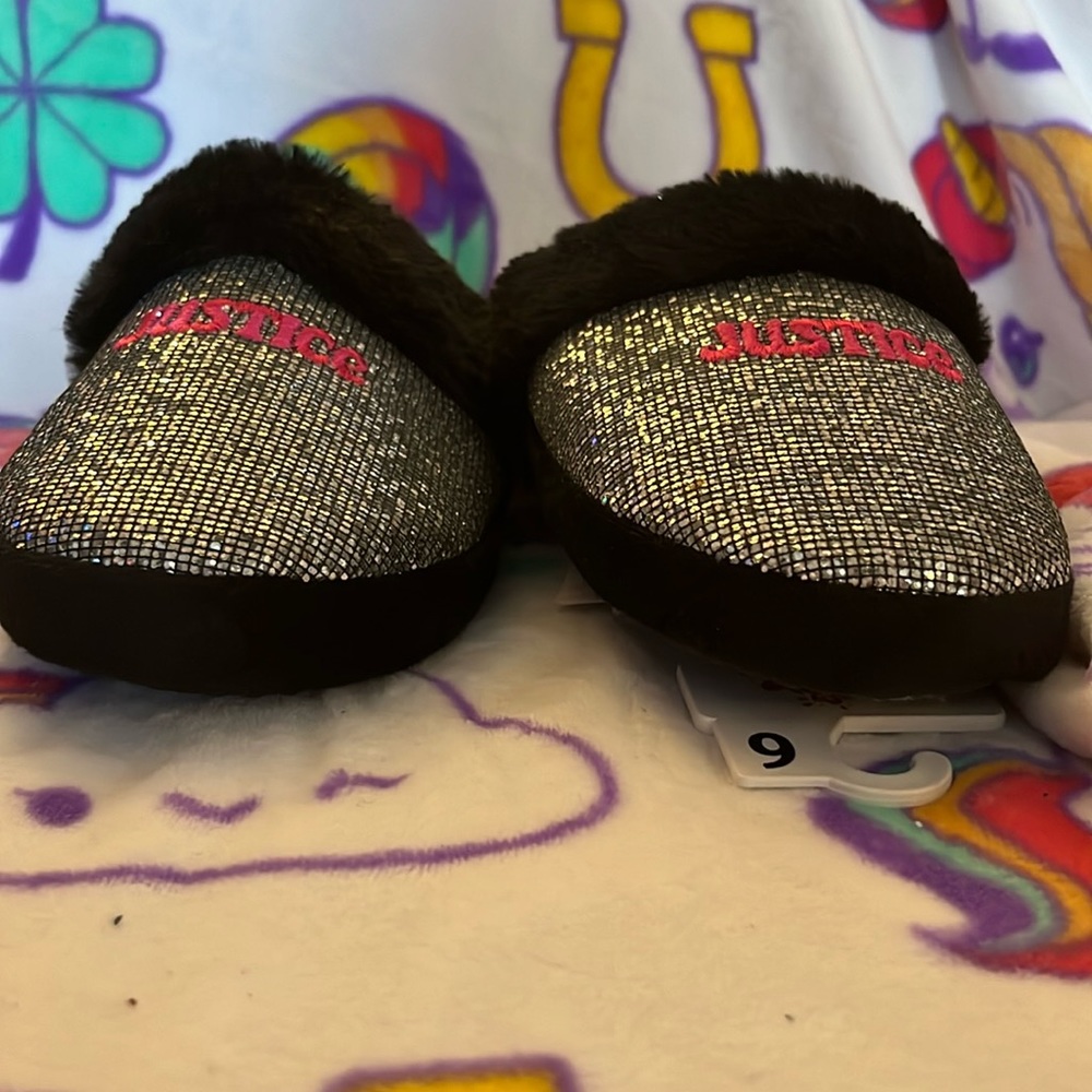 Justice slippers size 6
